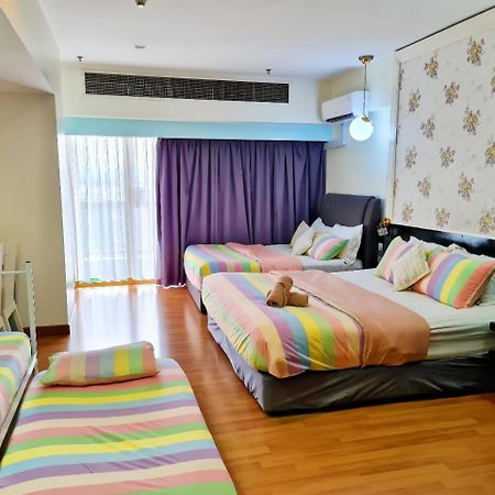 Exclusive Family Suites 5-6 Pax @ Sunway Pyramid Petaling Jaya Zewnętrze zdjęcie