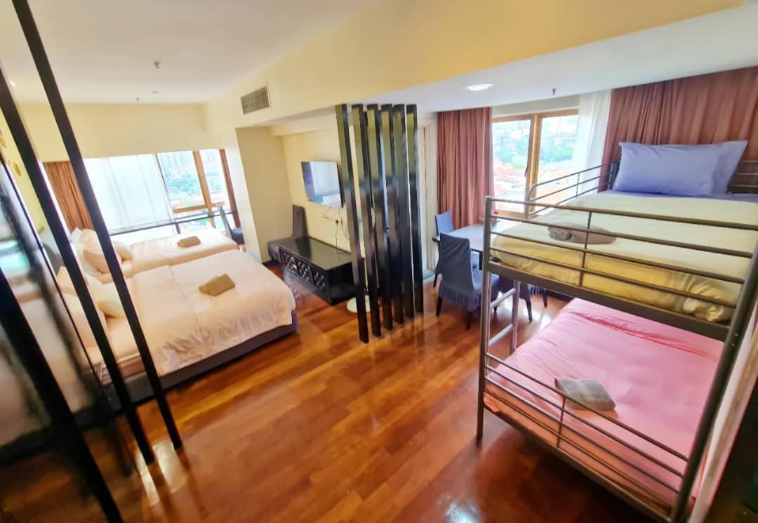 Exclusive Family Suites 5-6 Pax @ Sunway Pyramid Petaling Jaya Zewnętrze zdjęcie