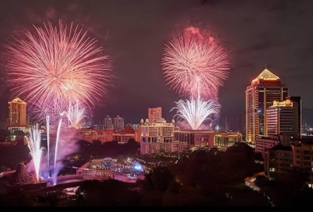 Exclusive Family Suites 5-6 Pax @ Sunway Pyramid Petaling Jaya Zewnętrze zdjęcie